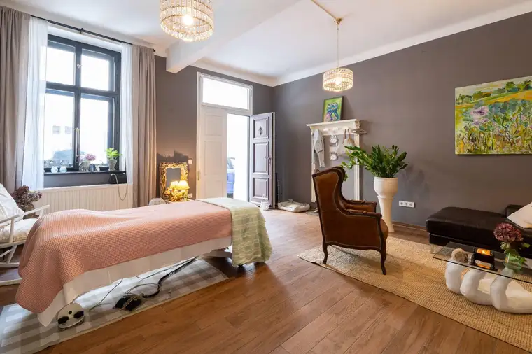 ZU MIETEN: Geschäftslokal/Büro in Toplage der Innenstadt Linz