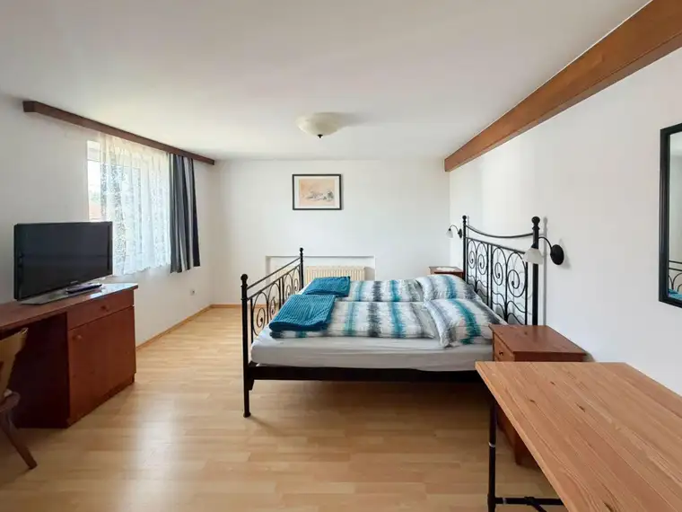 Niederkappel: Attraktive 2-Zimmer-Eigentumswohnung im 2. Obergeschoss zu kaufen!