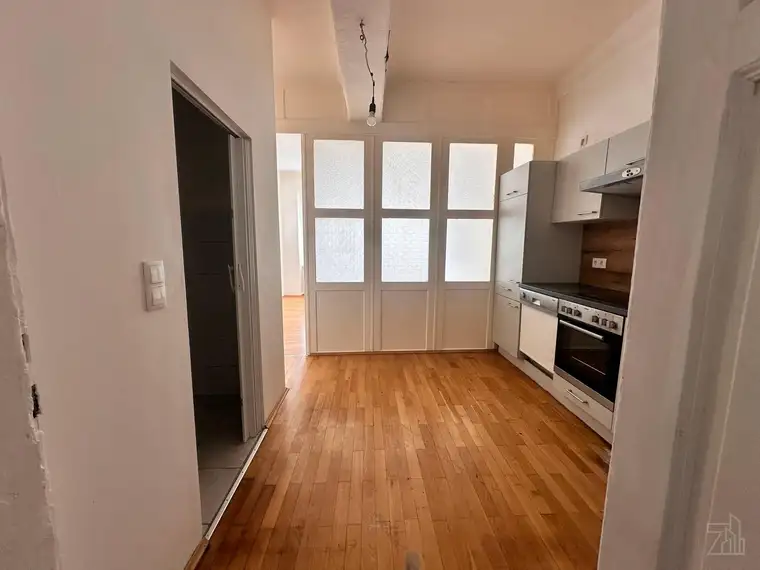 Ab sofort verfügbar! Büro am Grießplatz!