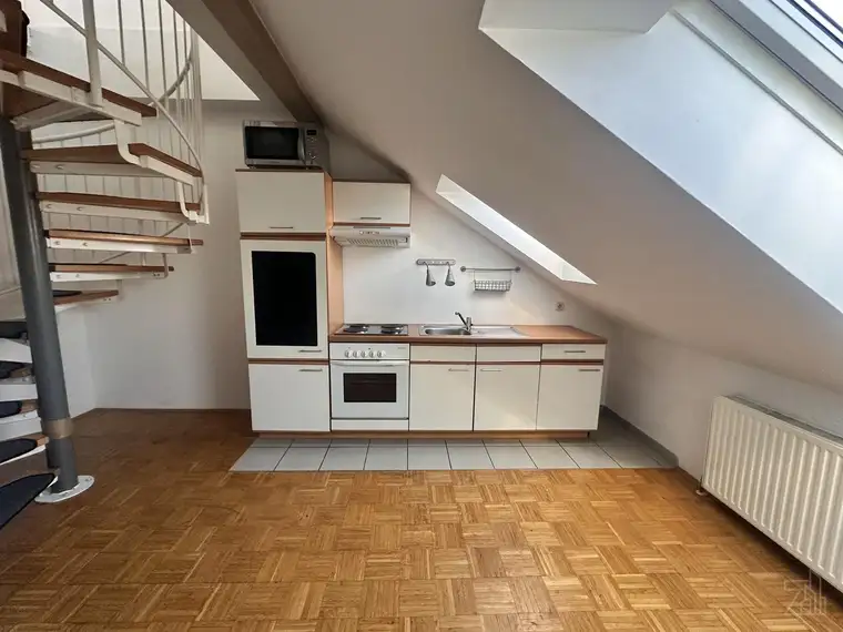 Entzückende Maisonette! Pärchentraum oder Studentenhit in der KEPLERSTRASSE 83