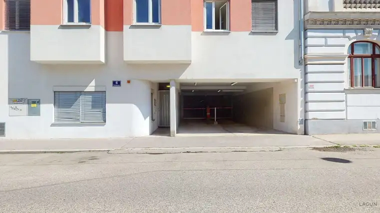 20 parifizierte Garagenplätze Baujahr 2010 - Kaufen oder Mieten - Einzeln oder im Paket
