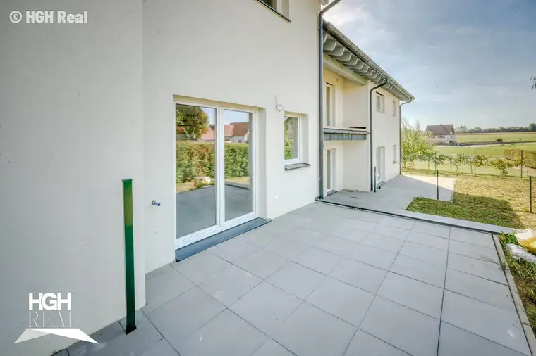 8230 Schölbing bei Hartberg: Belagsfertiges Raumwunder zum kleinen Preis - 3 Zimmer, Terrasse, Garten und Abstellplätze