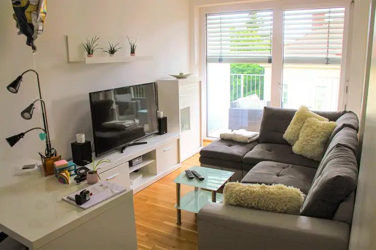 Graz-Jakomini – 3 Zimmer Mietwohnung mit großem Balkon (54 m²) – WG tauglich &amp; zentrumsnah