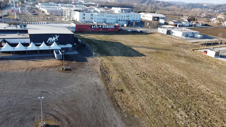 Attraktives Gewerbegrundstück in Mühldorf/Feldbach – Gesamtfläche 13.656 m²