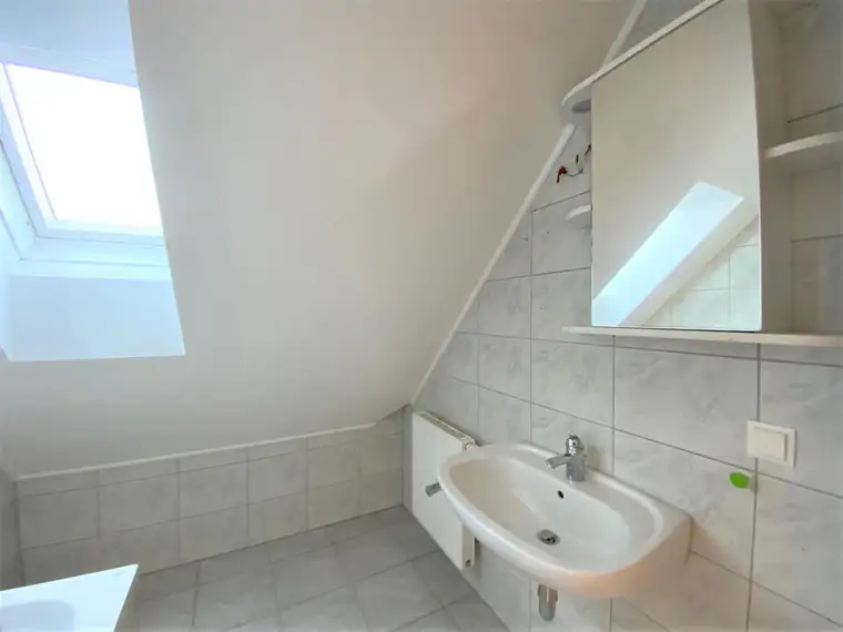 Preiswerte Wohnung in Fürstenfeld! 73m² Wohnung im 1. OG - mit Parkplatz!