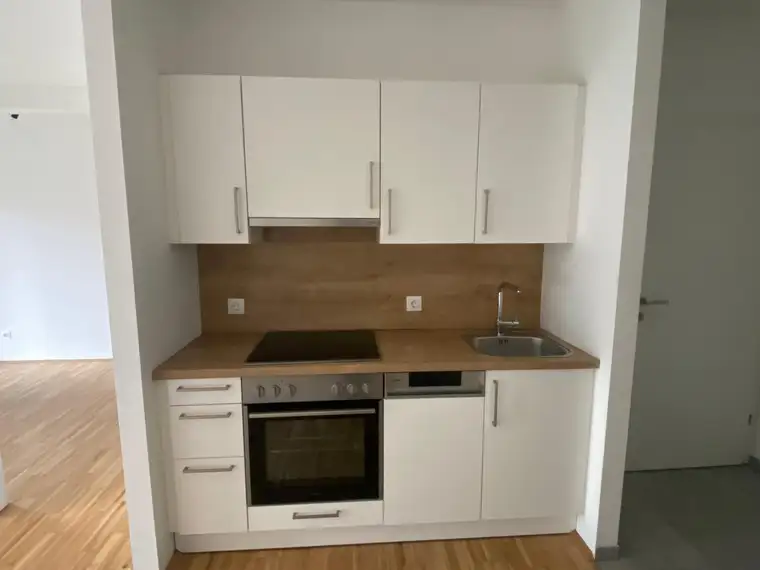 Top Lage! 2-Zimmer Mietwohnung (ca. 34 m²) in UNI Nähe mit Balkon
