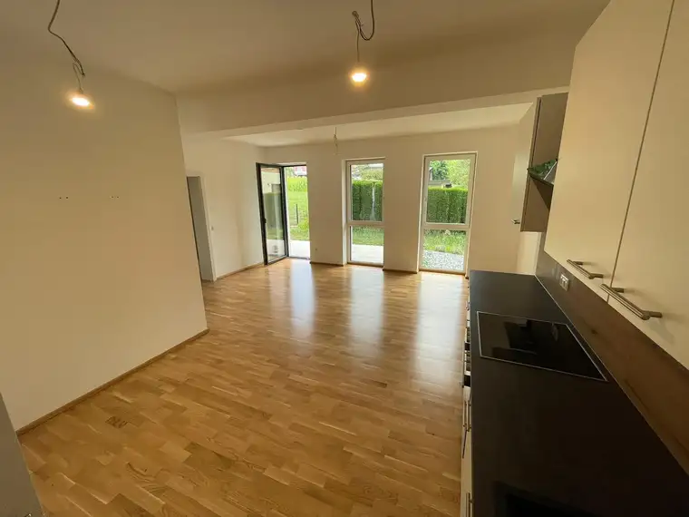 GEFÖRDERTE 3-Zimmer-Mietwohnung mit Garten in beliebter Wohnanlage in Fehring