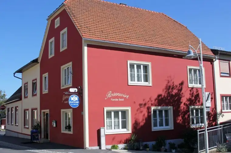 Gasthaus mit Fremdenzimmer in St. Stefan im Rosental