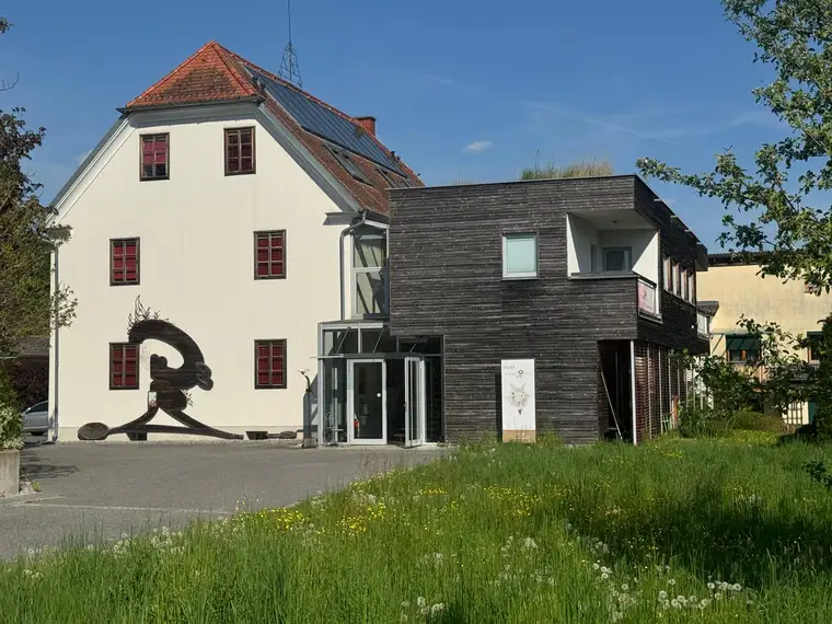 Stilvoll Wohnen &amp; Arbeiten unter einem Dach (177 m²) in historischer Mühle in Markt Hartmannsdorf