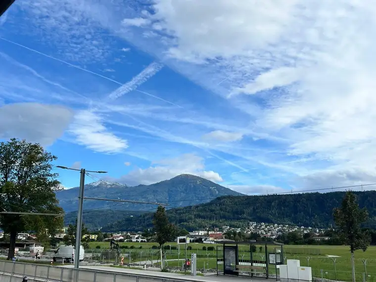 GEMÜTLICHE 2-ZIMMER-WOHNUNG MIT LOGGIA IN HÖTTING-INNSBRUCK!