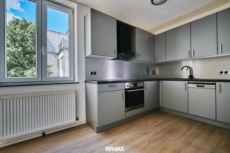 Ruhige, modern sanierte 2-Zimmer-Wohnung nahe Steinbauerpark - auch für Anleger geeignet