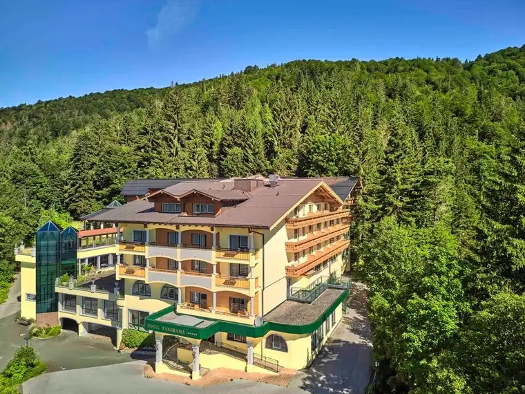 4 Stern Superior Hotel in einzigartiger Waldrandlage