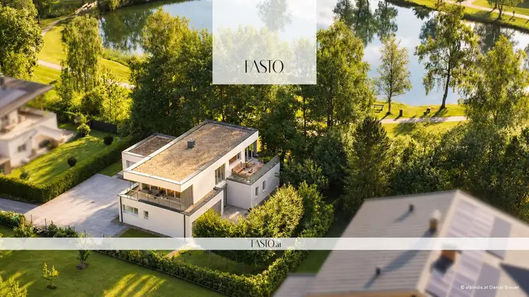 PARK RESIDENZ | Villa am Teich
