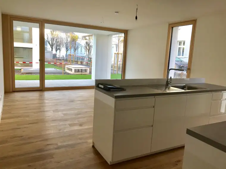 Provisionsfrei - Exklusive 2 Zimmer-Gartenwohnung im Stadtzentrum, Baujahr 2020