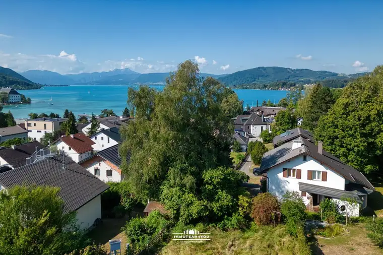 Der Traum könnte wahr werden-großzügige Liegenschaft mit herrlichem Blick auf den Attersee und Schloss Kammer!