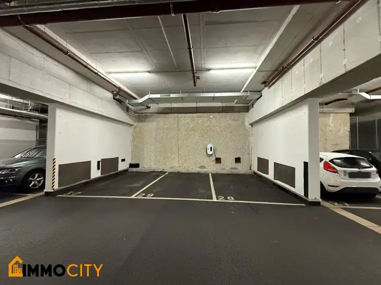 Zu verkaufen: Hochwertiger Garagenplätz, Graf-Starhemberg-Gasse 14, 1040 Wien