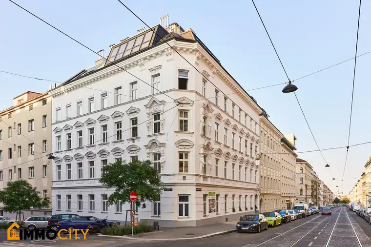Charmante 3-Zimmer-DG-Wohnung mit Terrasse &amp; Balkon – ruhig und lichtdurchflutet