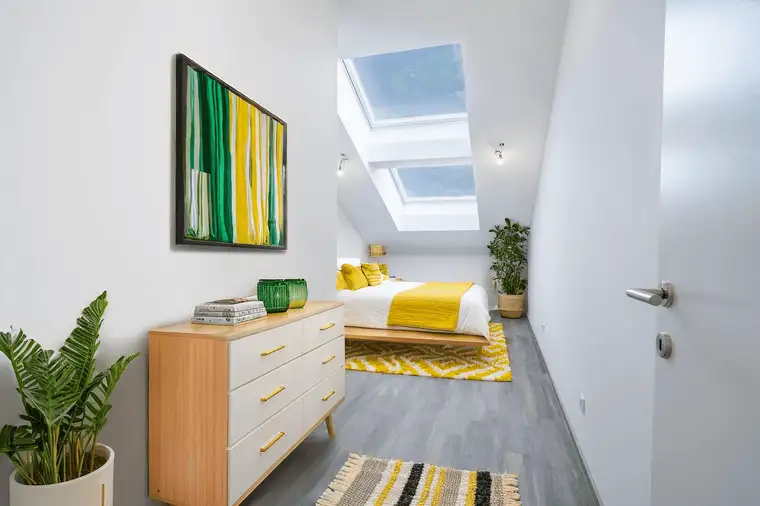 4-Zimmer-Dachgeschosswohnung