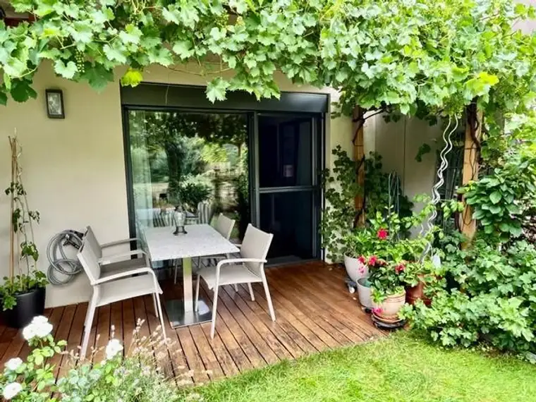 provisionsfrei, Gartenwohnung nahe DPU und IMC - ruhige Bestlage im Zentrum von Krems, inklusive Garagenplatz