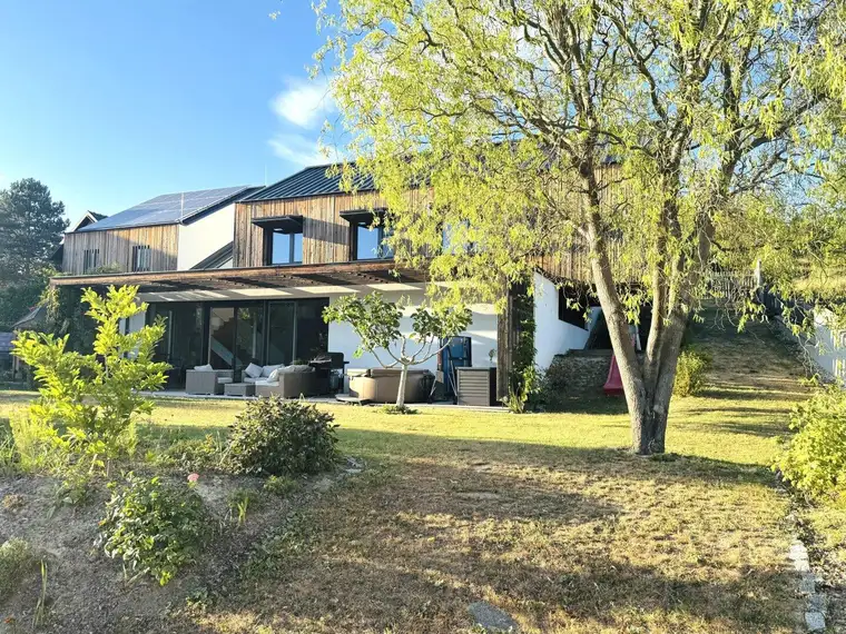 WOHNEN AM WEINBERG BEI KREMS - MIT WEITBLICK ÜBER DAS KREMSTAL