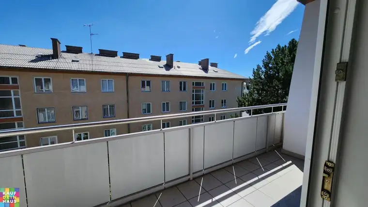 BASTLERHIT! MARIA THERESIA STRASSE 28!