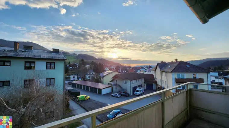 2 ZIMMERWOHNUNG MIT BALKON!