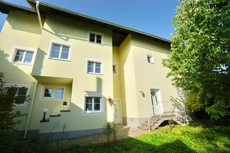 Bestandfreies Zinshaus mit Potential - Wohnen und Arbeiten in hervorragender Hietzinger Lage