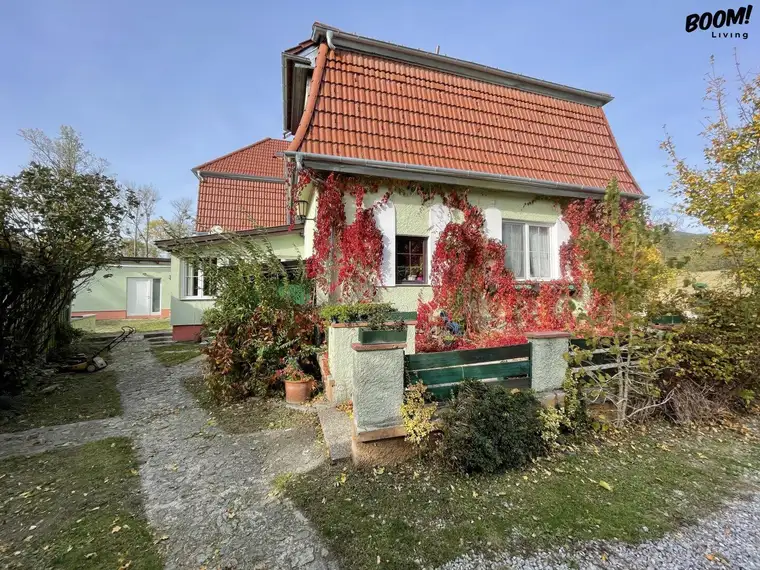 Wunderschönes Wochenendhaus im Wienerwald | Absolute Ruhelage | Idylischer Garten mit viel potential