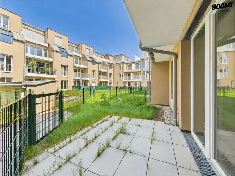 Erstbezug: Hochwertige 2-Zimmer-Mietwohnung mit Terrasse und Garten in Ruhelage inkl. Garage