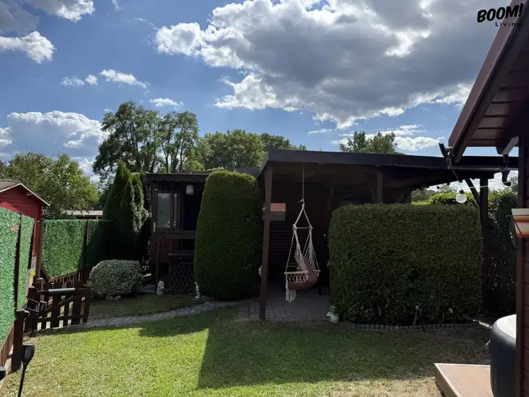 Wohnen im Grünen nahe Wien – Gartenhaus mit Hauptwohnsitz