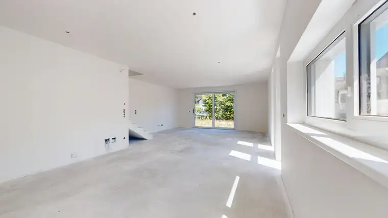 Modernes Doppelhaus in Kottingbrunn – zwei Erstbezugs-Einheiten