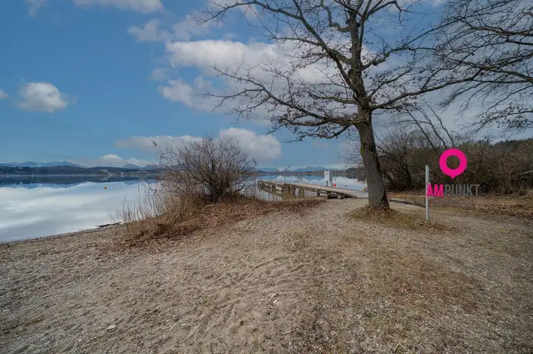Ihr eigenes Stück Natur am Campingplatz am Wallersee – Erholung genießen oder clever investieren!