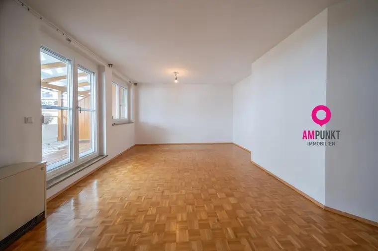 Neumarkt am Wallersee: Gemütliche 3,5-Zimmer-Wohnung mit Dachterrasse – Ihr neues Zuhause wartet!