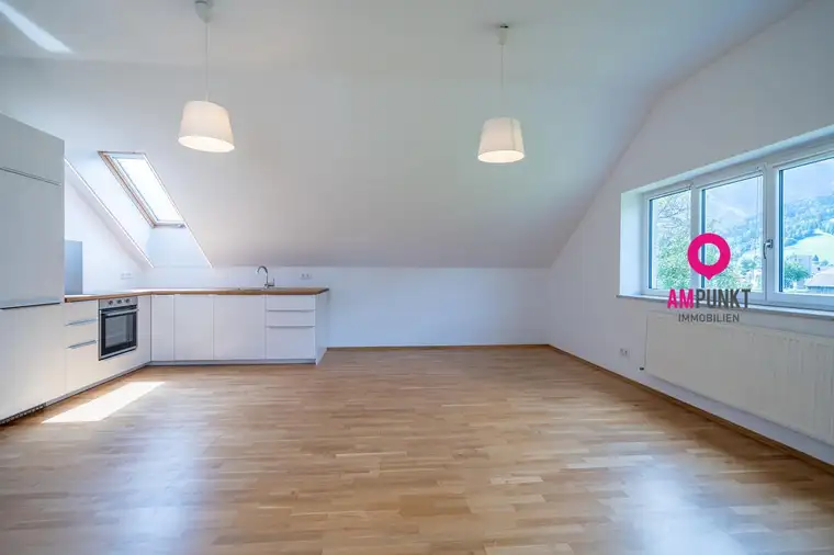 Entdecken Sie Ihr neues Zuhause in Kuchl: Frisch renovierte 64 m² Wohnung – Jetzt ansehen!