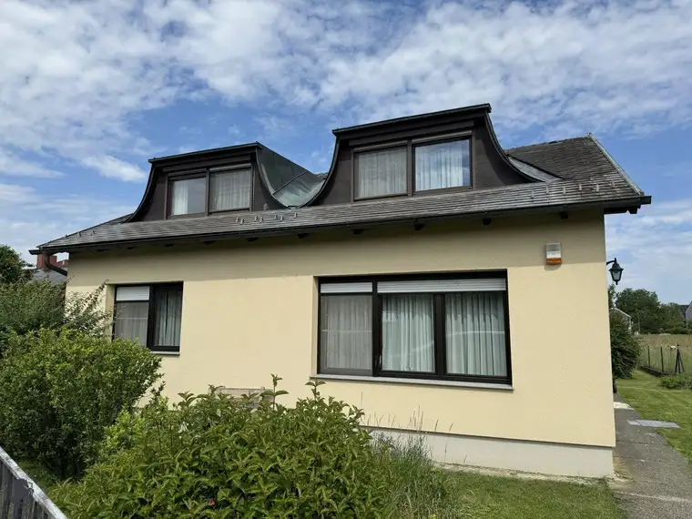 Traumhaftes Einfamilienhaus in Niederösterreich mit Garten, Terrasse und Garage - nur 499.000,00 €!