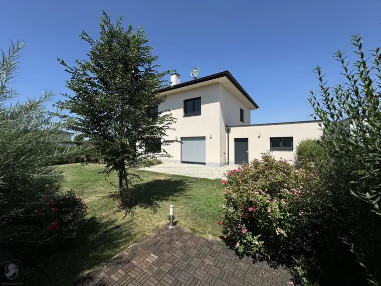 Traumhaftes Einfamilienhaus in Pixendorf - Luxuriöses Wohnen in Niederösterreich