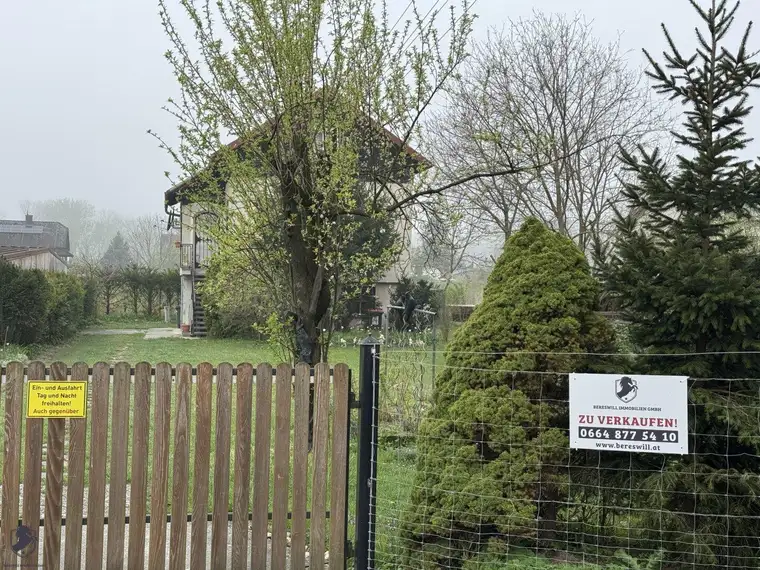 Einfamilienhaus / Ferienhaus nahe der Donau zu verkaufen