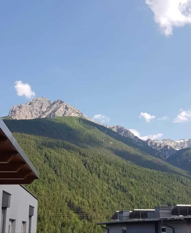 Helle, ruhige 2-Zimmerwohnung mit Balkon in Fulpmes - Freizeitwohnsitz!