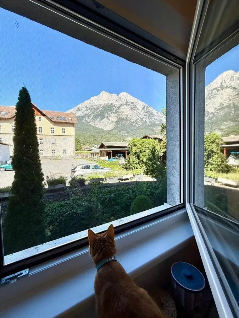 Sehr gemütliche, helle 3-Zi.Wohnung mit Balkon zentral, ruhig in Telfs