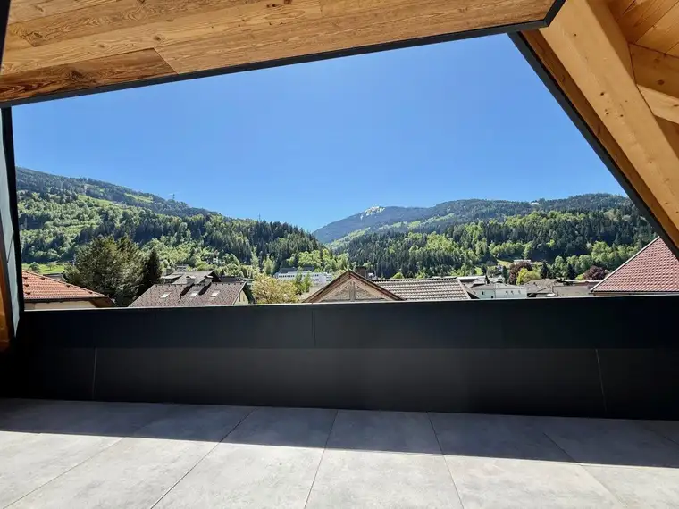Penthouse der Extraklasse! - 2stöckig, hell, 2 Terrassen und endlich Platz für Familien