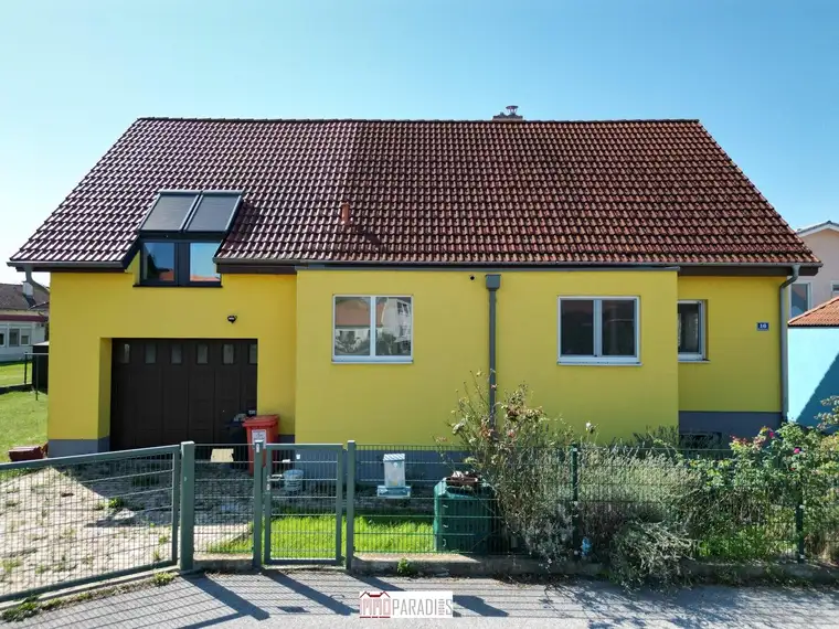Idyllisches Haus in Haslau an der Donau mit 4 Zimmern, Terrasse und Garage!