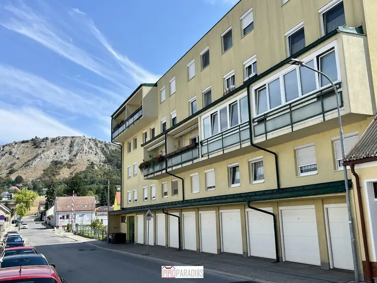 Charmante Maisonettenwohnung mit Loggia in Top-Lage von Hainburg an der Donau – Ihr neues Zuhause mit Potential