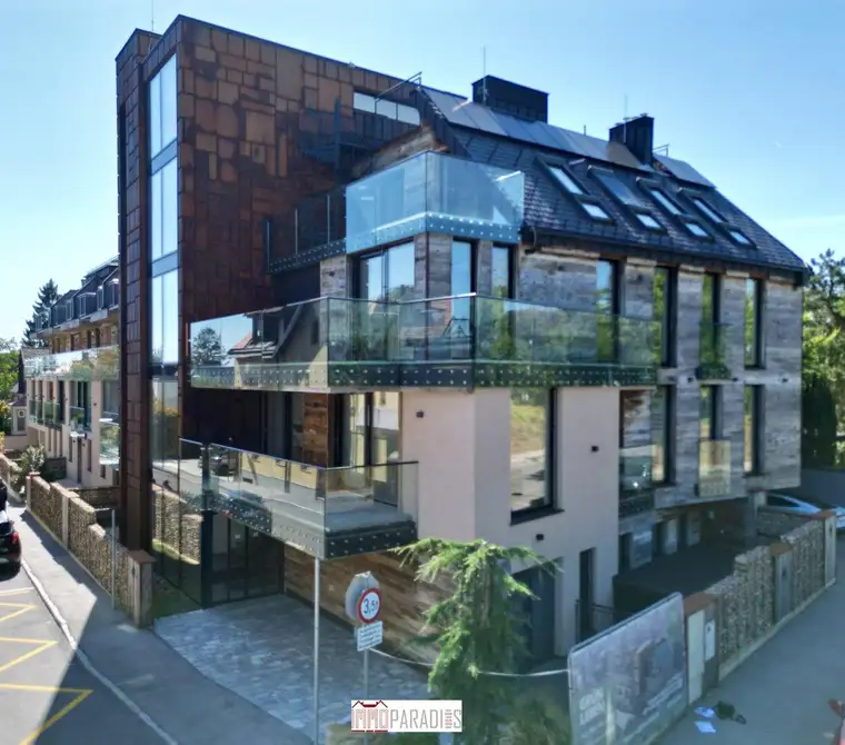 Außergewöhnliche Architektur trifft individuelles Wohnen mit großzügigen Freiflächen