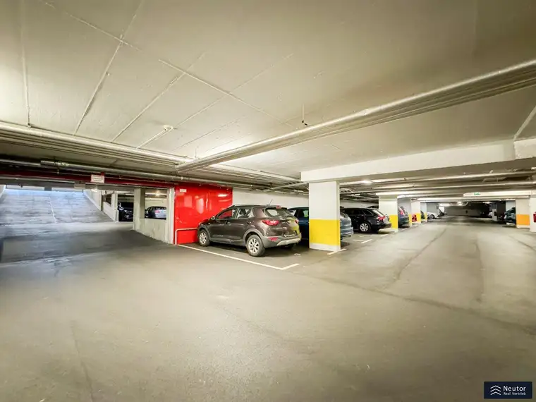 TIEFGARAGENSTELLPLATZ IM HERZEN DES 2. BEZIRKS - ZUFAHRT VORGARTENSTRAßE