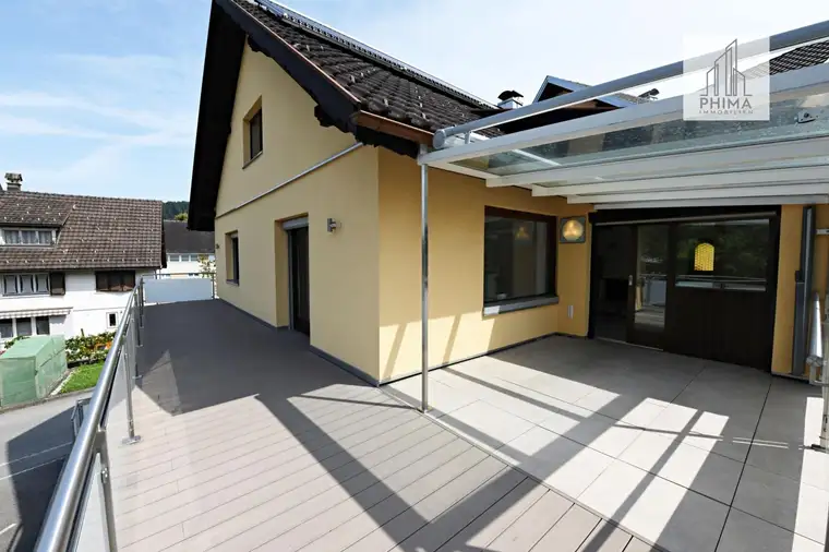 Viel Platz für die ganze Familie - große 6 Zimmer Wohnung mit toller Terrasse in Weiler
