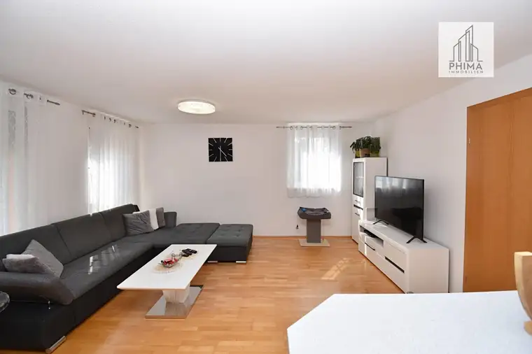 Große 3 Zimmer Wohnung in zentraler Lage in Lustenau