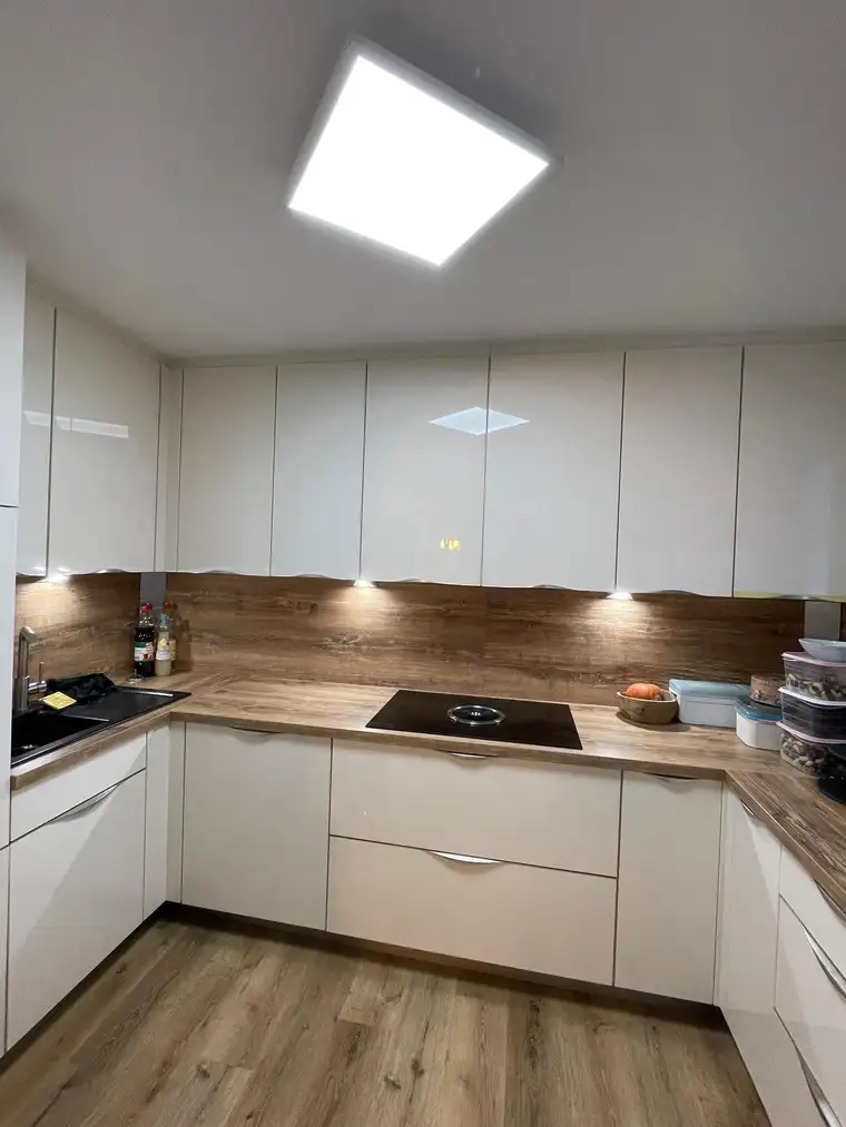 Renovierte 2,5 Zimmer Wohnung in ruhiger Lage 