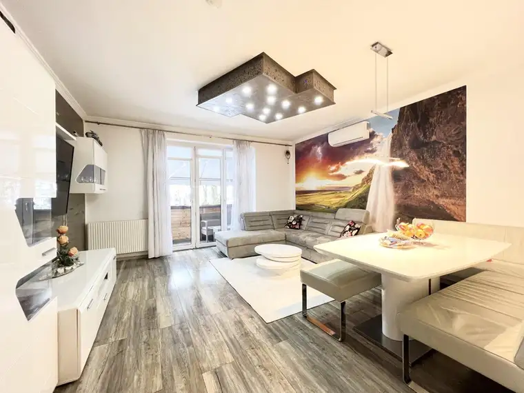 Gemütliche 3-Zimmer-Wohnung mit Balkon und Parkplatz in zentraler Lage