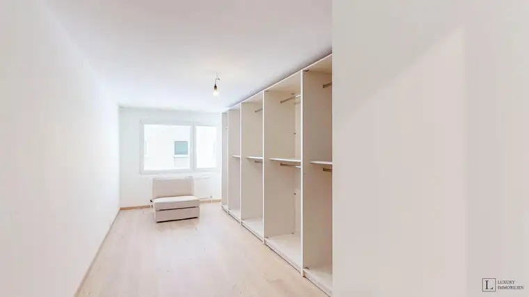 Großzügige, sanierte 3,5-Zimmer-Wohnung mit perfekter Infrastruktur und durchdachtem Grundriss