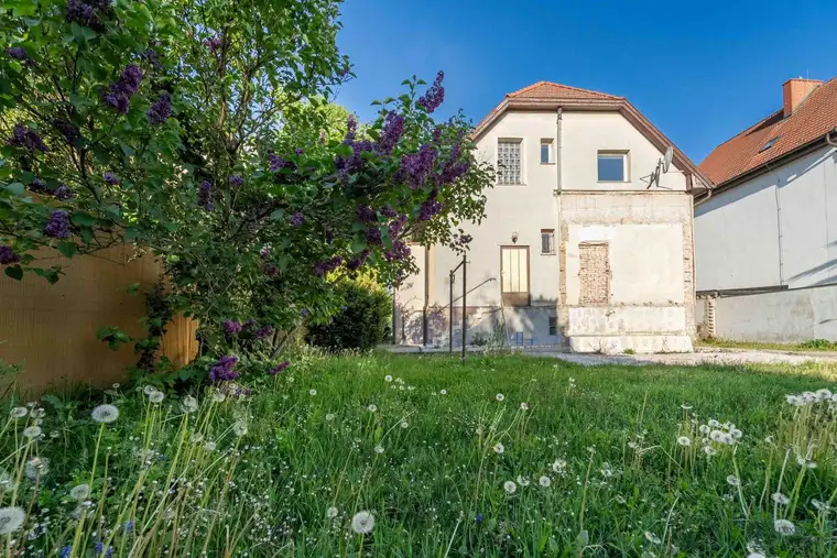 Grundstück in 1210 Wien - Top Lage mit Potenzial für Neubau oder Sanierung